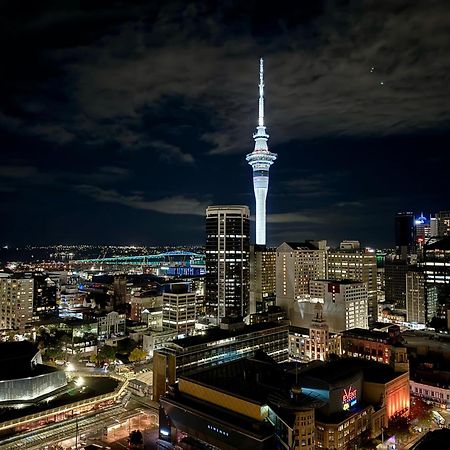 Skytower And City View 2 Bedroom Apartment On High Floor 奥克兰 外观 照片